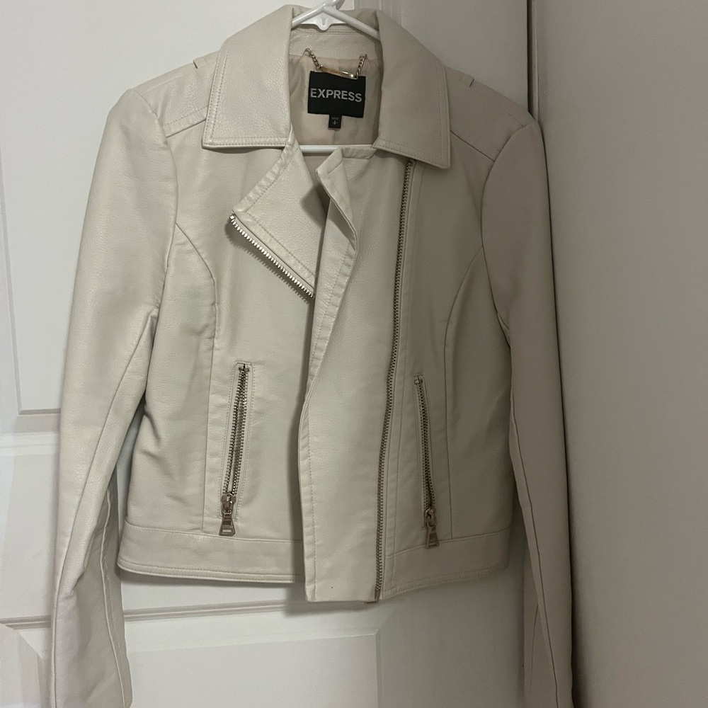 Express Women’s faux leather jacket
